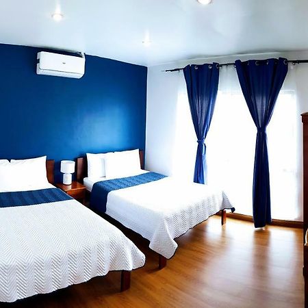 Park View - Airport & City Hotel 알라후엘라 외부 사진